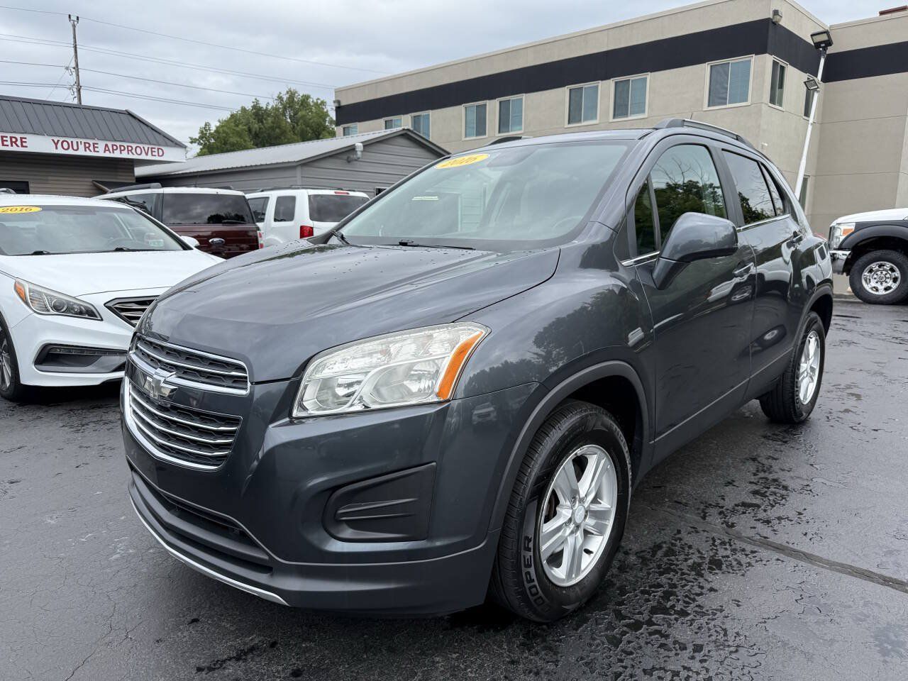 Used 2016 Chevrolet Trax LT w/ LT Sun and Sound Package AWD/4WD image 1