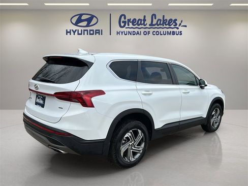 Certified 2023 Hyundai Santa Fe SE image 5