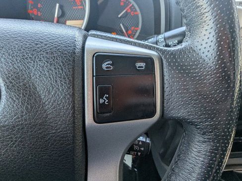 Used 2012 Toyota 4Runner SR5 w/ Premium Pkg w/3rd Row Seat AWD/4WD image 15