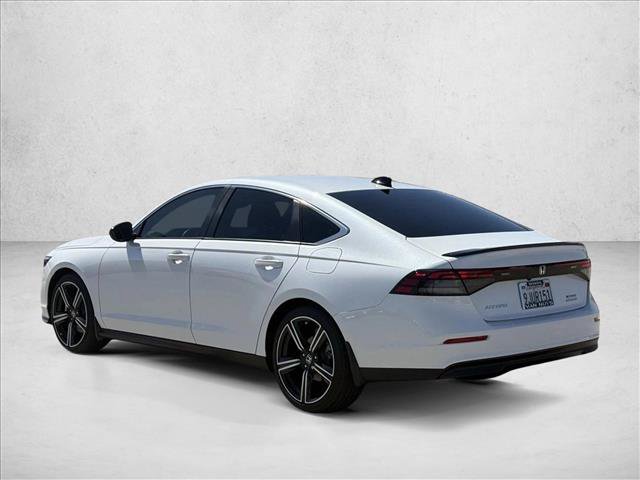 Used 2024 Honda Accord Sport image 9