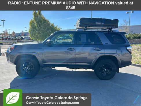 Used 2016 Toyota 4Runner SR5 AWD/4WD image 4
