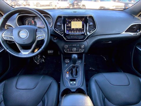 Used 2019 Jeep Cherokee High Altitude image 12