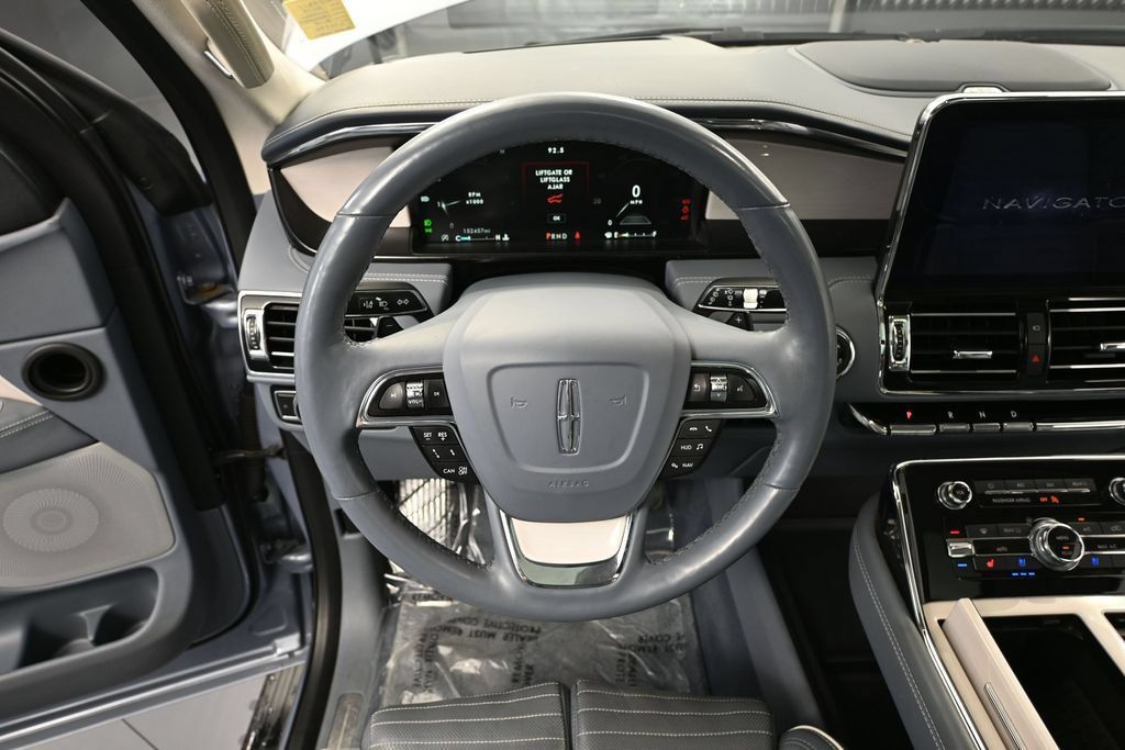 Used 2019 Lincoln Navigator Black Label AWD/4WD image 20