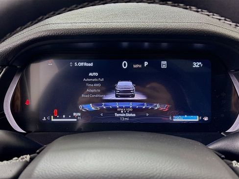 New 2026 Jeep Grand Cherokee Limited image 12