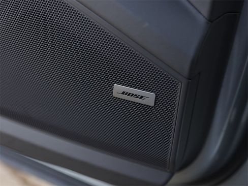 Certified 2022 Porsche Cayenne Turbo image 27