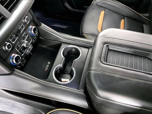 Certified 2023 GMC Yukon XL AT4 w/ AT4 Premium Plus Package AWD/4WD image 17