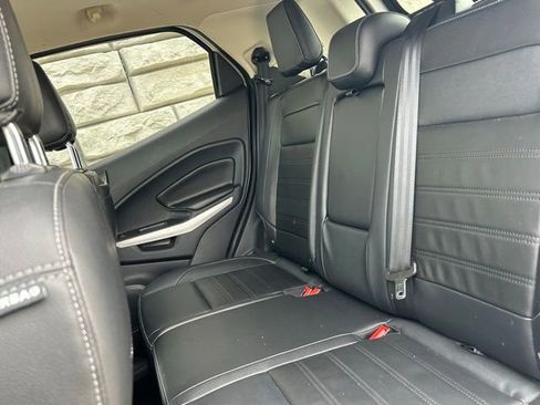 Used 2020 Ford EcoSport Titanium w/ Interior Protection Package image 9