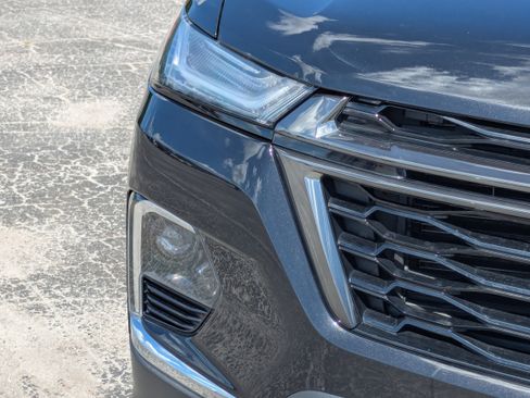 Used 2023 Chevrolet Traverse RS AWD/4WD image 10