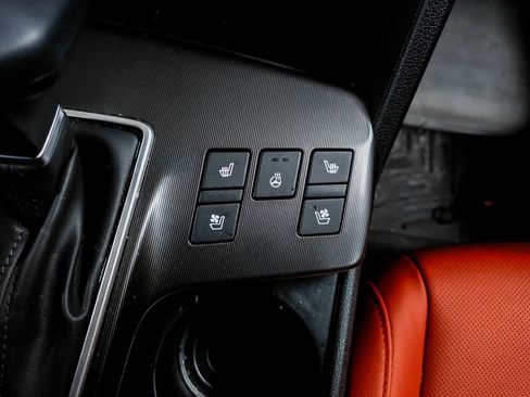 Used 2026 Kia Sportage SX image 32