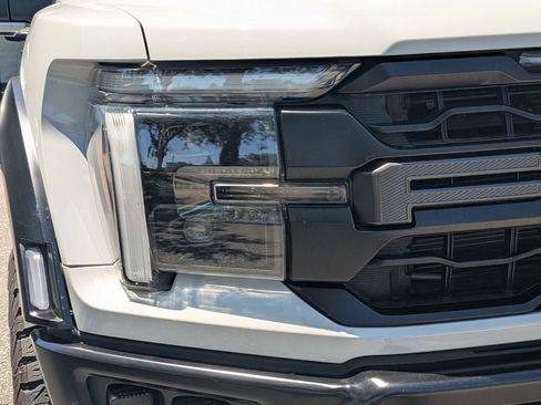 Used 2024 Ford F150 Raptor AWD/4WD image 10