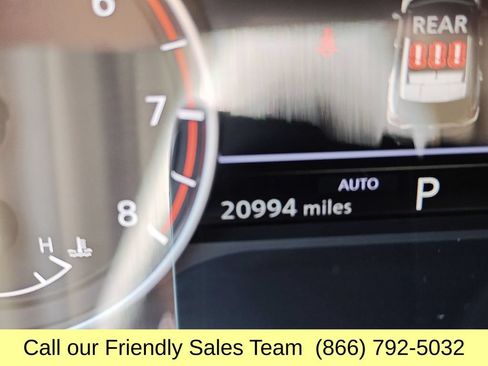 Used 2023 Nissan Rogue SV AWD/4WD image 18