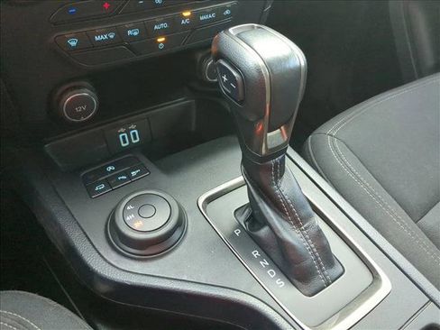 Used 2021 Ford Ranger XLT w/ Equipment Group 301A Mid image 11