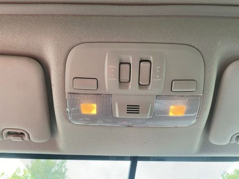 Used 2012 Subaru Impreza 2.0i Sport Limited image 22