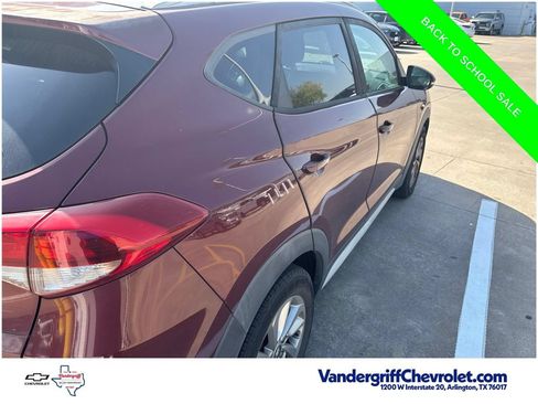 Used 2017 Hyundai Tucson SE Plus w/ Cargo Package FWD image 7