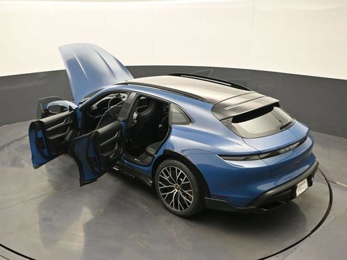 Certified 2022 Porsche Taycan Turbo S w/ Premium Package AWD/4WD image 26