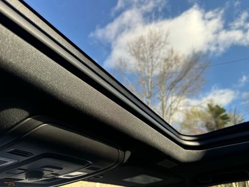 Certified 2025 Chevrolet Tahoe Z71 w/ Comfort Package image 37