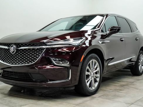 Used 2023 Buick Enclave Avenir w/ Avenir Technology Package AWD/4WD image 7