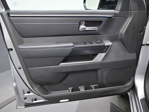 Used 2024 Toyota Tundra Platinum image 11