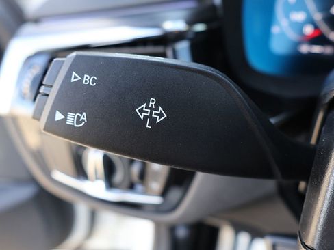 Used 2022 BMW M5 w/ Competition Package image 48