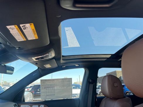 New 2026 Mercedes-Benz GLE 450 4MATIC image 15