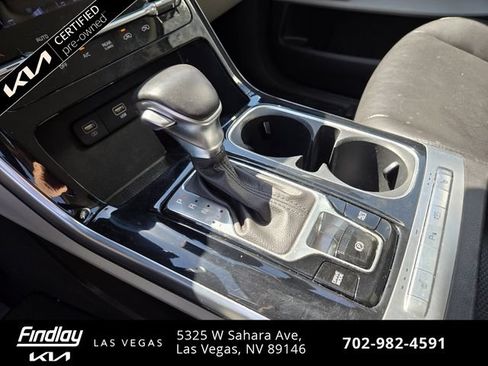 Used 2023 Kia Carnival EX FWD image 25