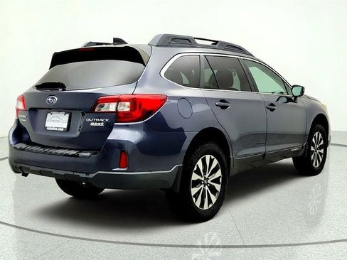 Used 2016 Subaru Outback 2.5i Limited AWD/4WD image 5