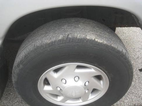 Used 2013 Ford E-350 and Econoline 350 Extended Super Duty w/ PWR Group image 39