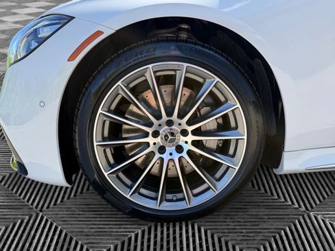 New 2026 Mercedes-Benz S 580 4MATIC Sedan image 9