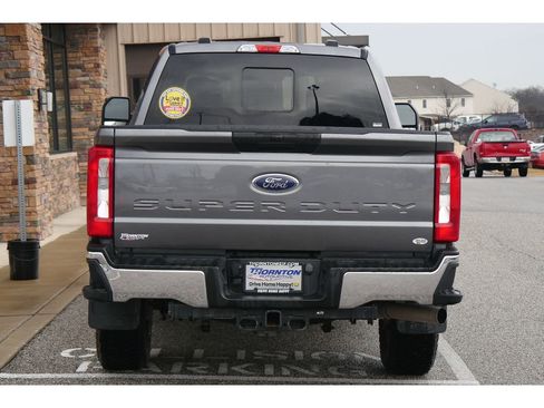 Used 2023 Ford F250 XLT w/ FX4 Off-Road Package image 4