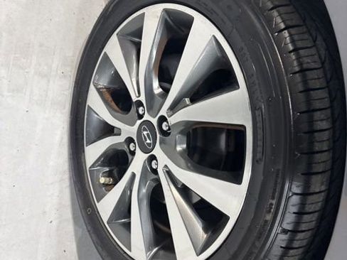 Used 2015 Hyundai Accent Sport image 36