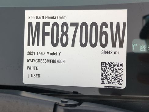 Used 2021 Tesla Model Y Long Range image 29