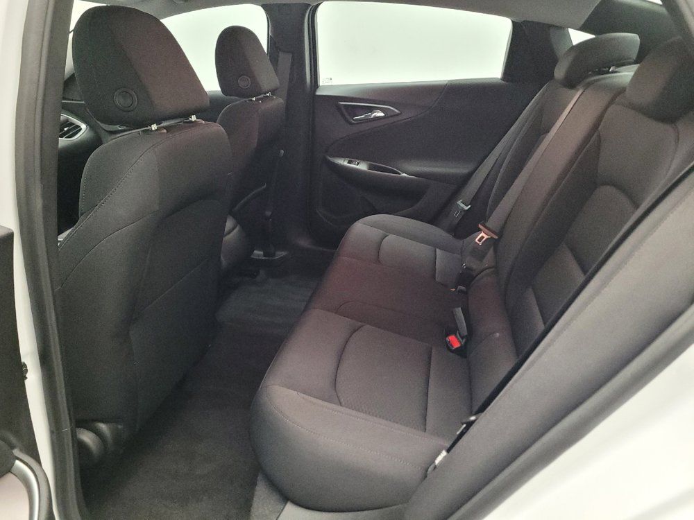 Used 2023 Chevrolet Malibu LS FWD image 18