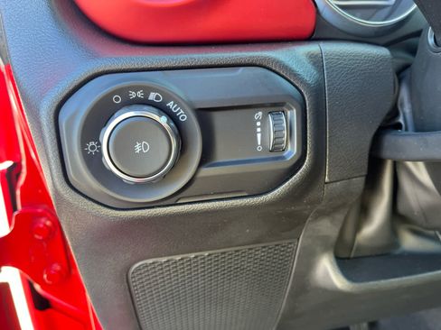 Used 2023 Jeep Wrangler Rubicon w/ LED Lighting Group image 12