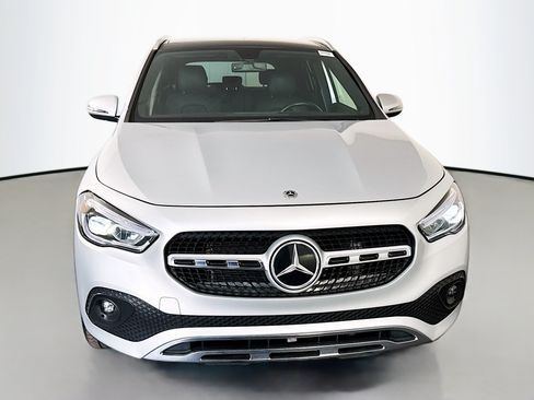 Used 2023 Mercedes-Benz GLA 250 4MATIC w/ Premium Package image 2