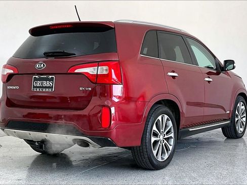 Used 2015 Kia Sorento SX image 15