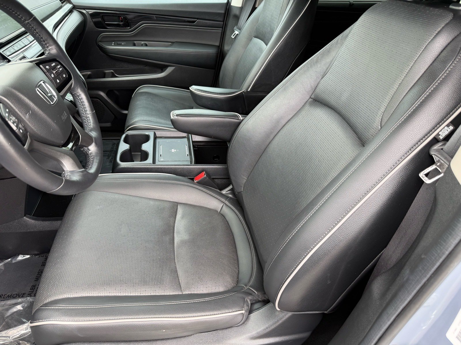 Used 2025 Honda Odyssey Elite image 13