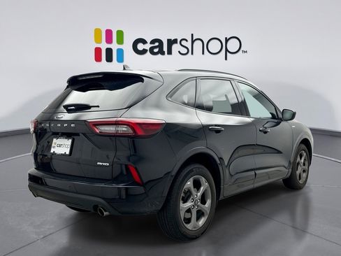 Used 2023 Ford Escape ST-Line w/ Tech Pack #1 AWD/4WD image 5