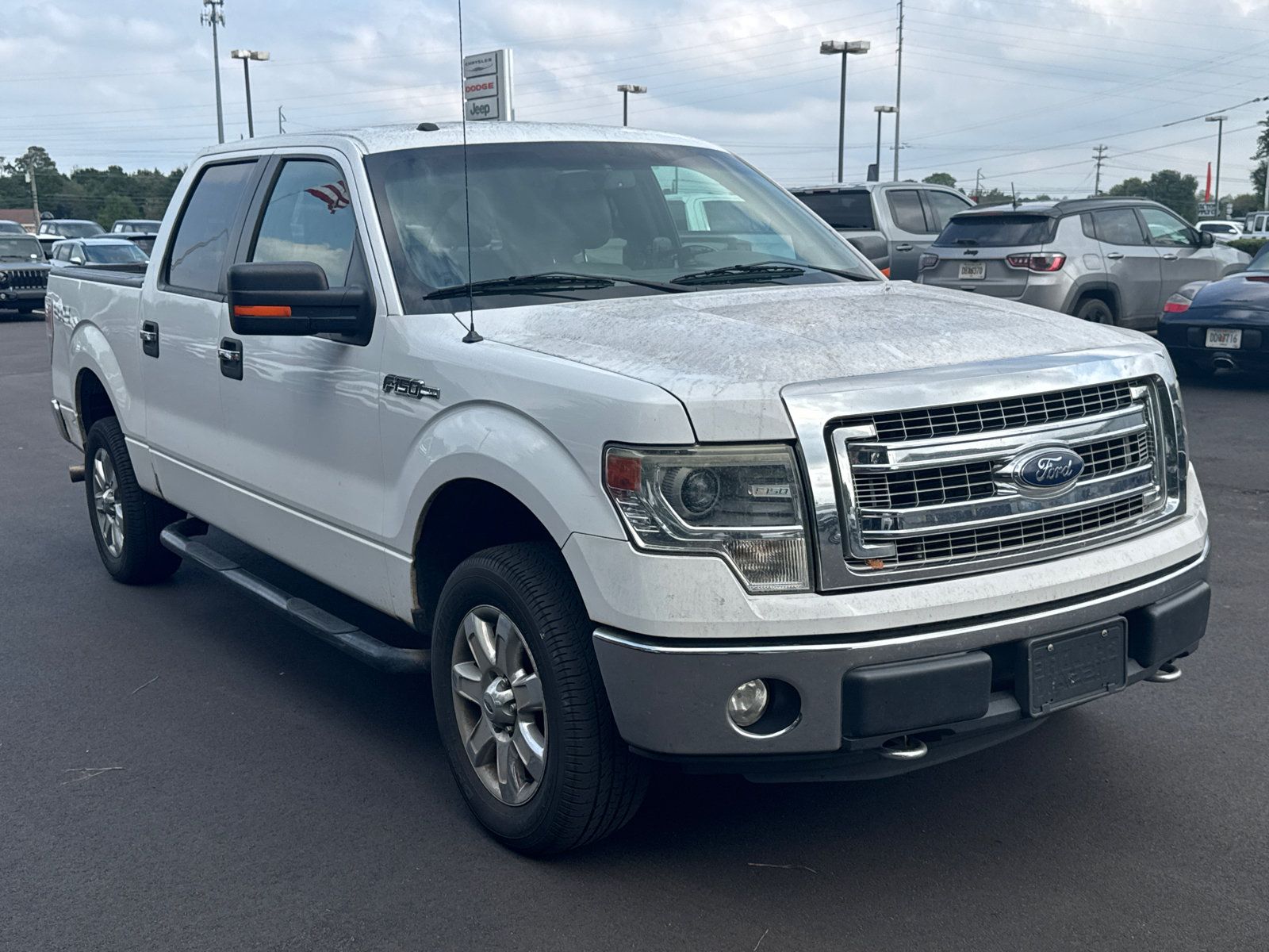 Used 2014 Ford F150 XLT w/ Equipment Group 302A Luxury AWD/4WD image 3