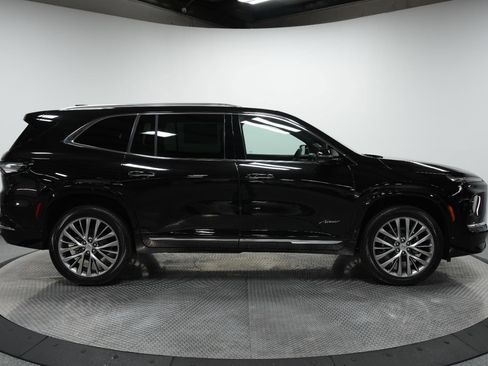 New 2026 Buick Enclave Avenir w/ Super Cruise Package image 8