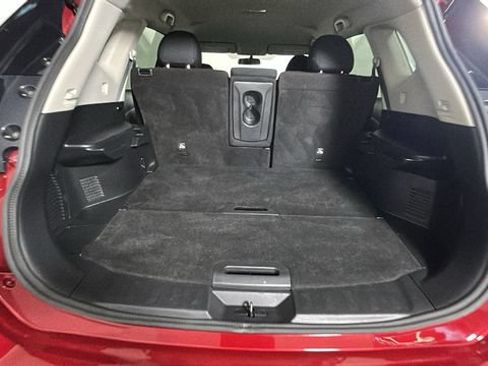 Used 2020 Nissan Rogue S FWD image 26