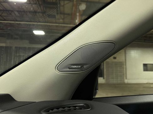 Used 2023 Honda Pilot Elite image 40