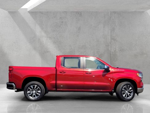 Used 2023 Chevrolet Silverado 1500 LT w/ Protection Package image 3