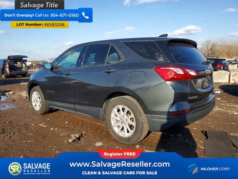 Used 2019 Chevrolet Equinox LS w/ LS Convenience Package image 3