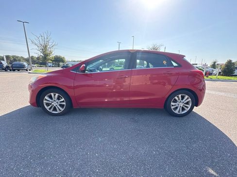 Used 2013 Hyundai Elantra GT FWD image 6