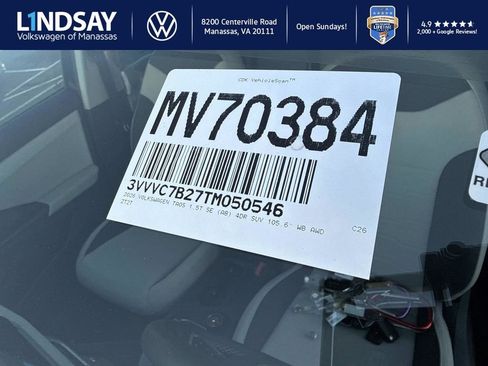 New 2026 Volkswagen Taos SE image 20