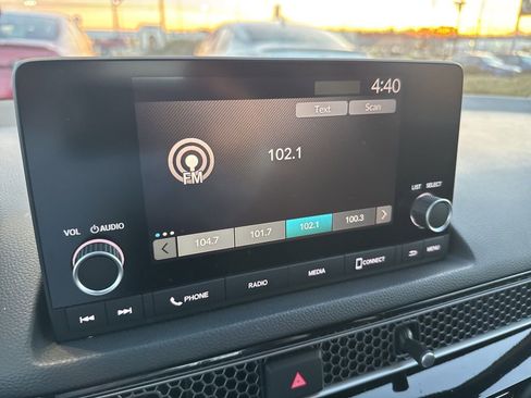 Used 2024 Honda Civic Sport image 2