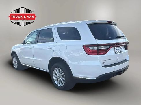 Used 2019 Dodge Durango SXT AWD/4WD image 4