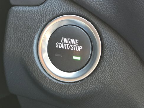 Used 2022 Chevrolet Equinox LT image 9