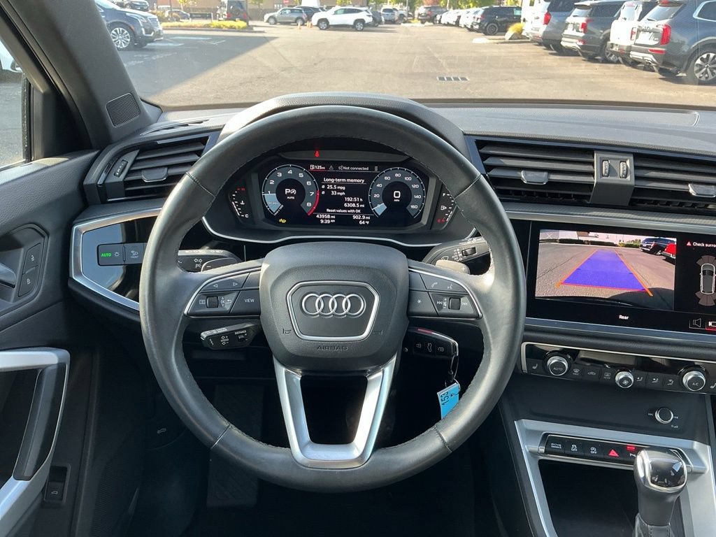 Used 2025 Audi Q3 2.0T Premium AWD/4WD image 29