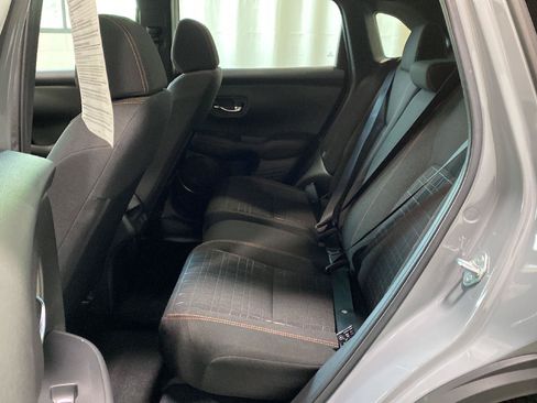 Used 2024 Honda HR-V Sport image 16